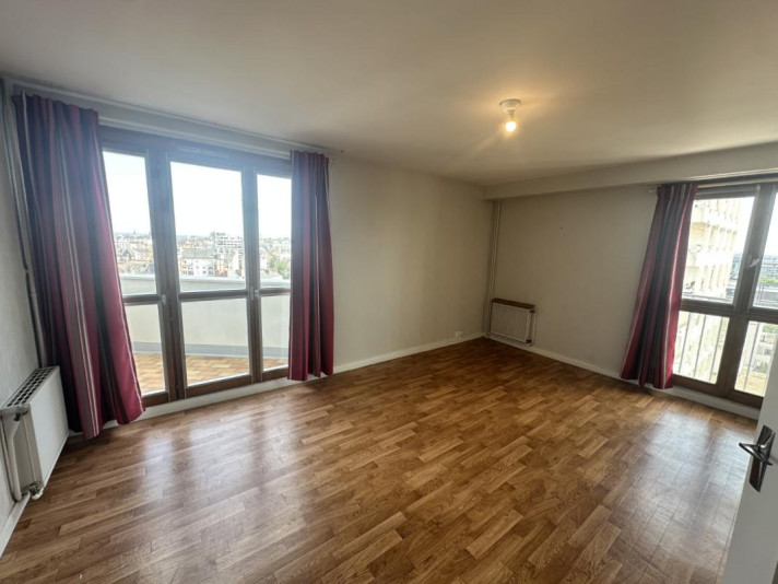 Voir la photo 1/6 du type apartment à Rennes