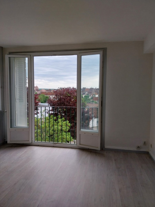 Voir la photo 1/3 du type apartment à Arnay-le-Duc