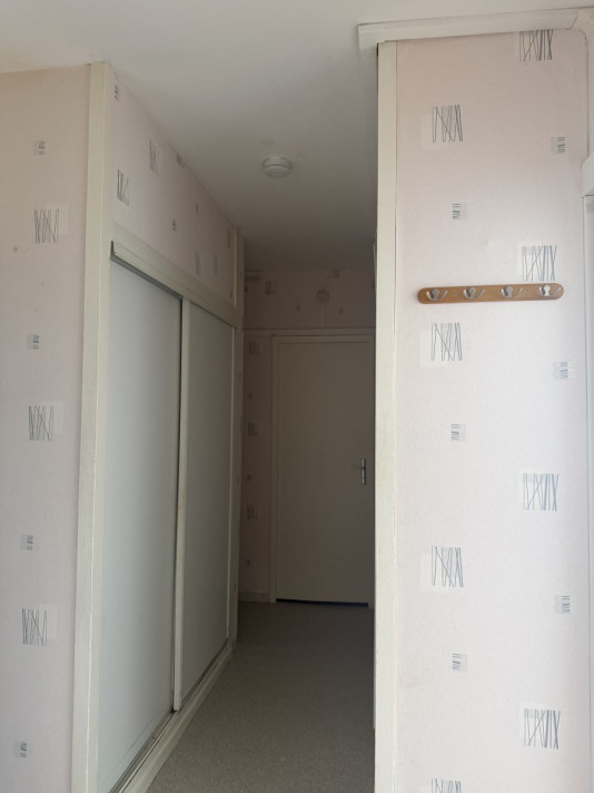 Voir la photo 1/7 du type apartment à Chenôve