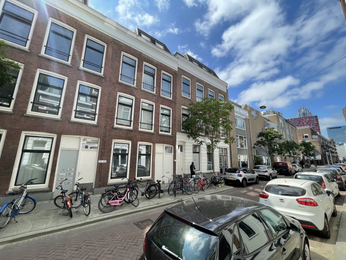 View photo 1/13 of house in Rotterdam