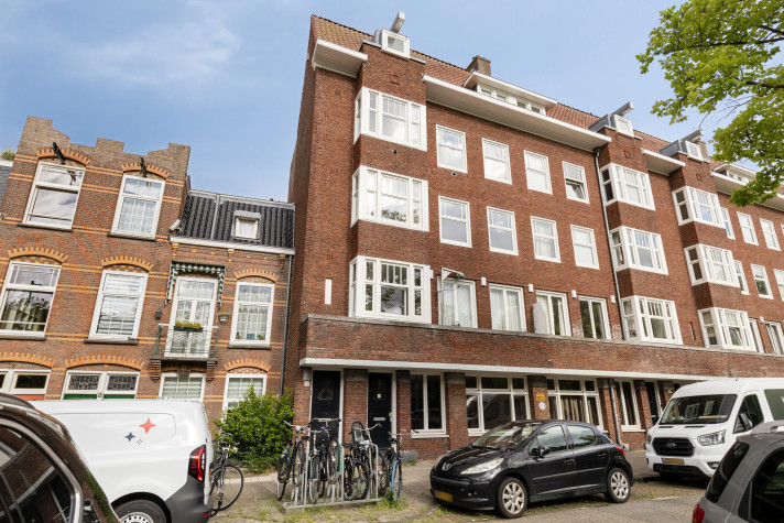 View photo 1/24 of apartment in Amsterdam