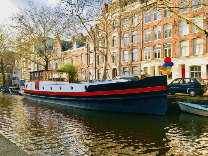 Zdjęcie 1 z 5 — apartment, Amsterdam