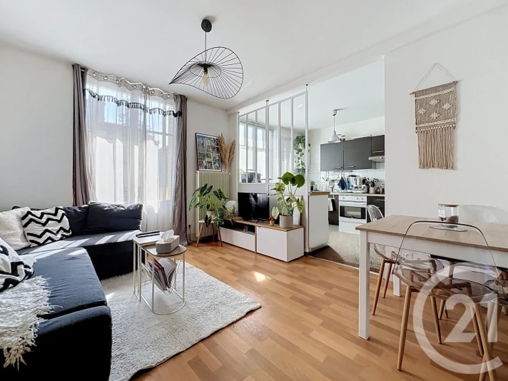 Voir la photo 1/10 du type apartment à Laxou