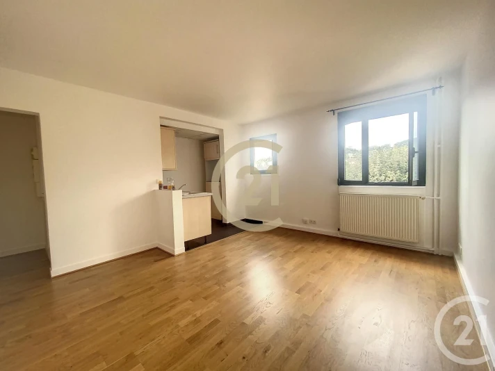 Voir la photo 1/7 du type apartment à Sens