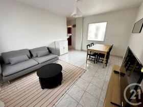 Pièce à Bordeaux