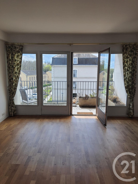 Voir la photo 1/19 du type apartment à Alençon