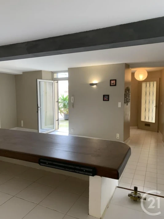 Voir la photo 1/20 du type apartment à Bagnols-sur-Cèze