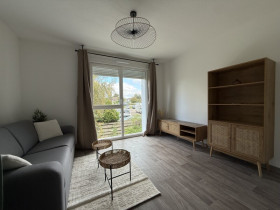 Apartment in Franqueville-Saint-Pierre
