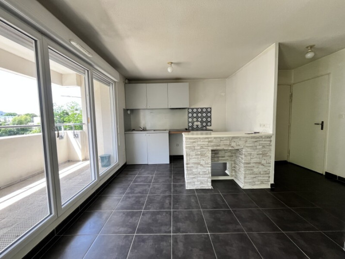 Voir la photo 1/10 du type apartment à Lormont
