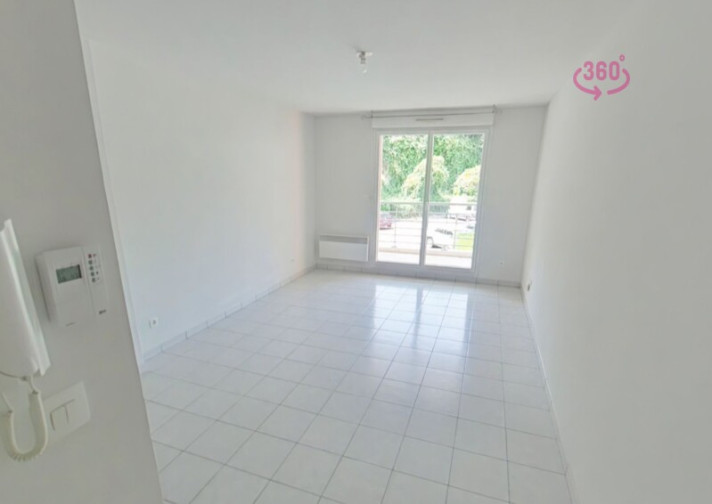 Voir la photo 1/10 du type apartment à Agen