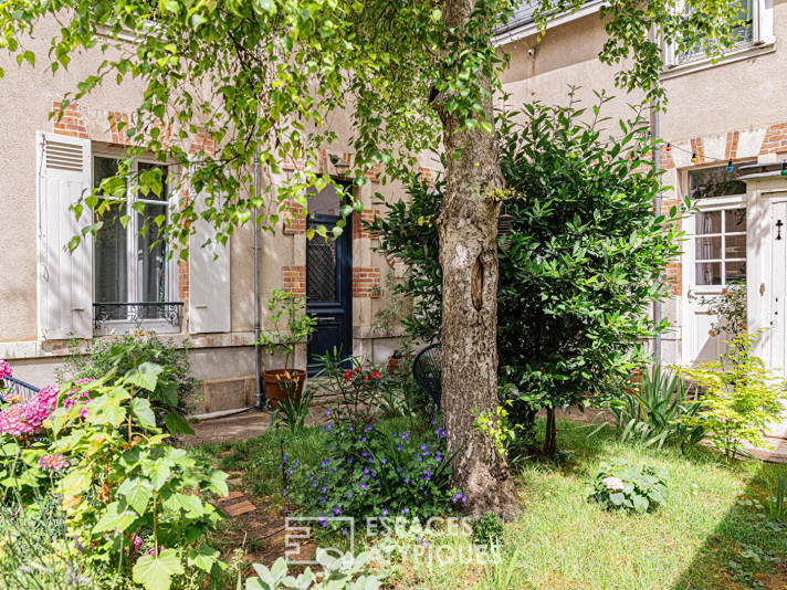 Voir la photo 1/15 du type house à Orléans