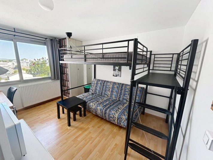 Voir la photo 1/5 du type apartment à Reims