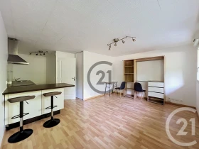 Studio à Savigny-le-Temple