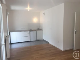 Studio in Joinville-le-Pont