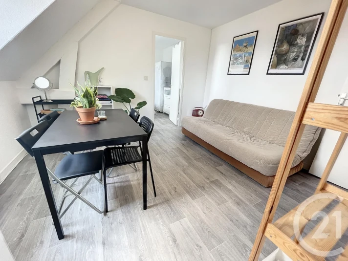 Voir la photo 1/9 du type apartment à Brest