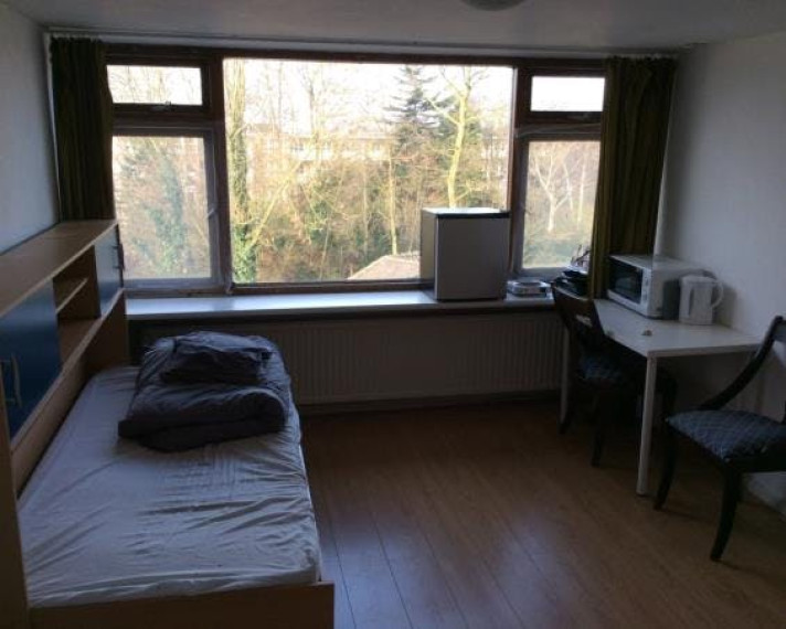 Kamer aan de Terbregseweg in Rotterdam
