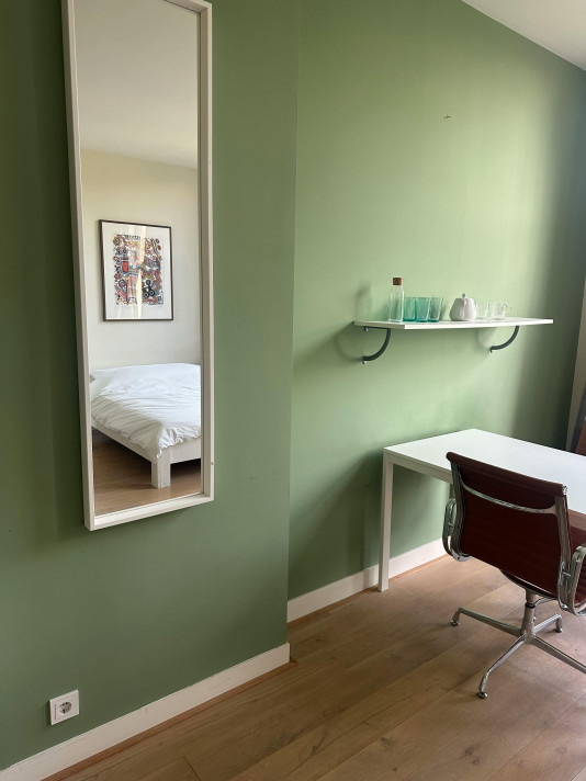Studio aan de Mathenesserlaan in Rotterdam