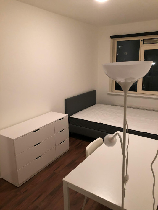 Kamer aan de Werengouw in Amsterdam (014201)
