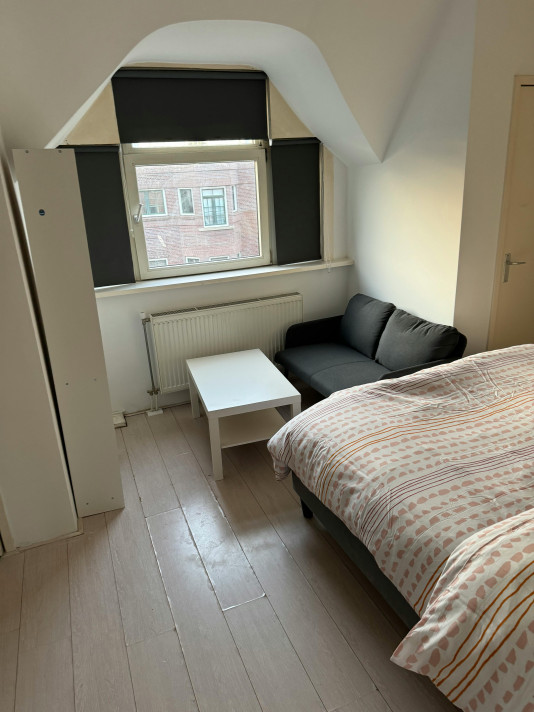 Zdjęcie 1 z 5 — room, Rotterdam