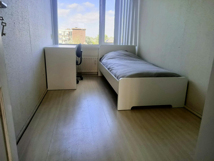 Kamer aan de Slotpoort in Capelle Aan Den IJssel (2902 BV)