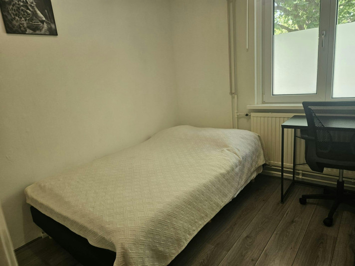 Kamer aan de Vreelandplein in Amsterdam