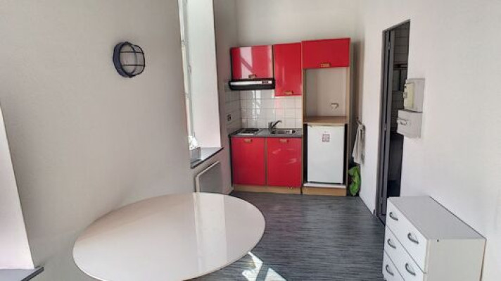 Voir la photo 1/5 du type apartment à Nancy