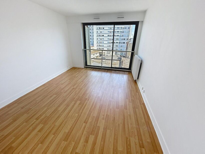 Voir la photo 1/5 du type apartment à Reims