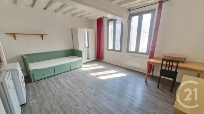 Voir la photo 1/4 du type apartment à Rouen