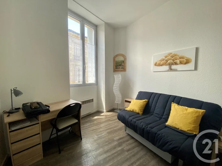 Voir la photo 1/4 du type studio à Bordeaux