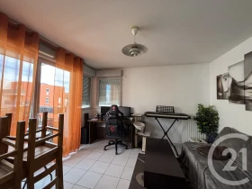 Appartement à Meyzieu