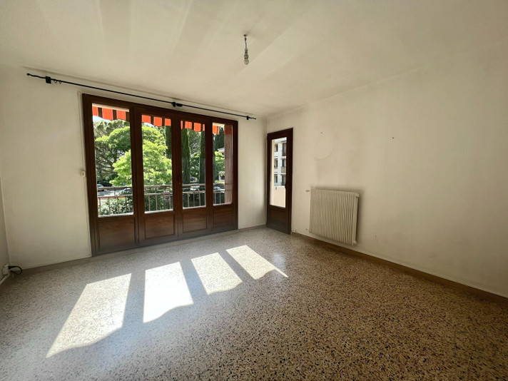 Voir la photo 1/8 du type apartment à Aix-en-Provence