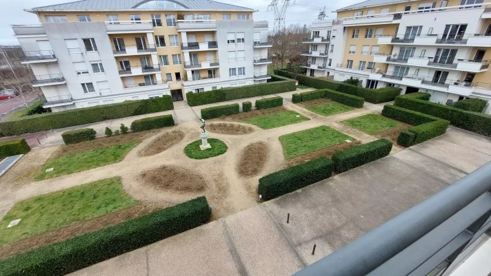 Voir la photo 1/9 du type apartment à Élancourt