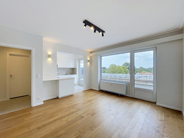 Sieh dir Foto 1/17 des apartment in Schaerbeek an