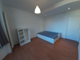 Studio à Berchem-sainte-agathe