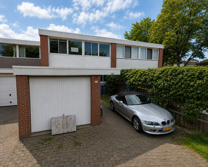 Bekijk foto 1/17 van house in Amersfoort