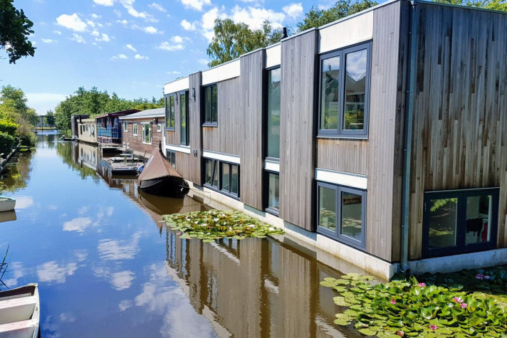 Woonhuis aan de Westzijderveld in Zaanstad