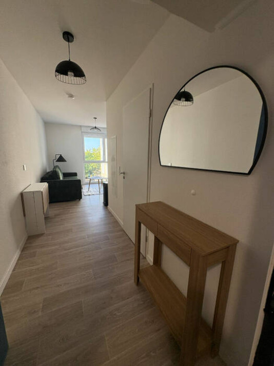 Voir la photo 1/5 du type studio à Besançon