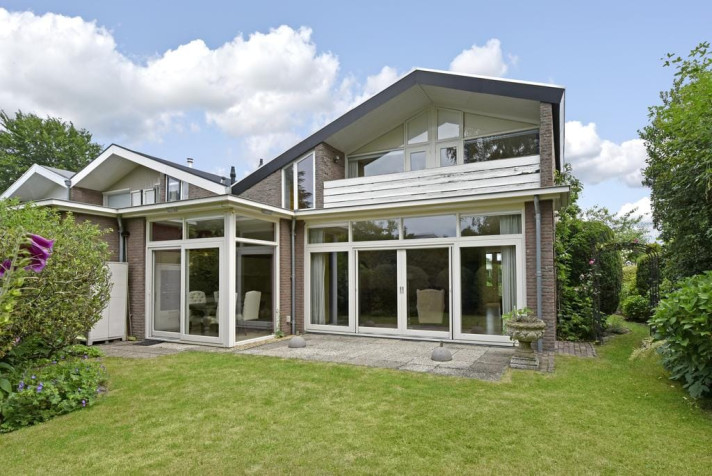 Bekijk foto 1/5 van house in Odijk