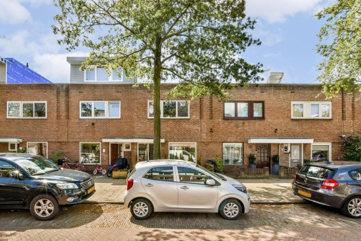 Bekijk foto 1/5 van house in Haarlem