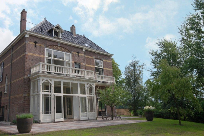 Bekijk foto 1/5 van house in Wassenaar