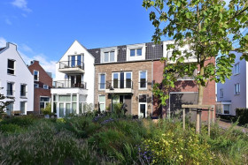 Apartment in Huizen