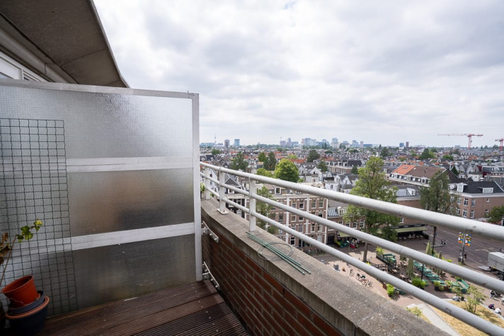 View photo 1/5 of apartment in Amsterdam