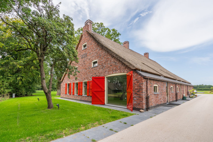 Bekijk foto 1/5 van house in Tynaarlo
