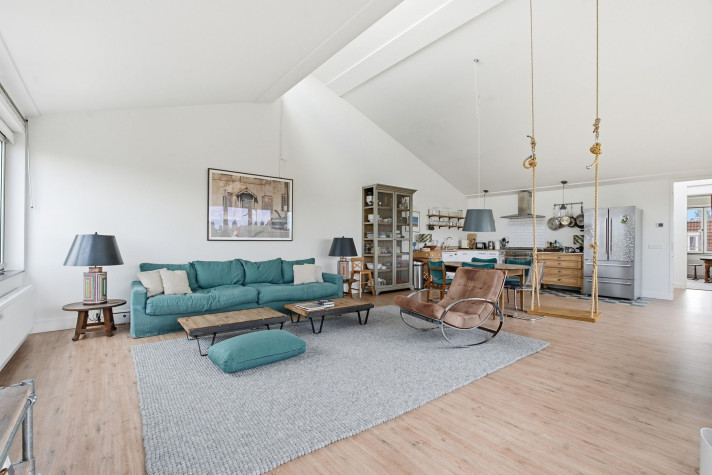 View photo 1/5 of apartment in Amsterdam