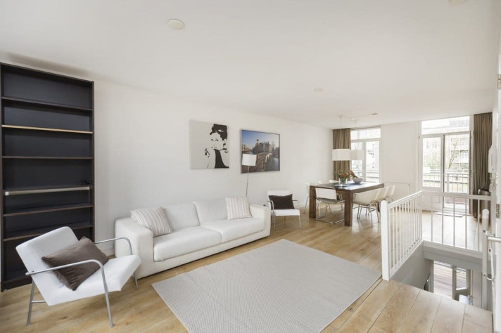Bekijk foto 1/5 van apartment in Amsterdam