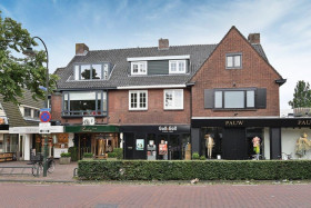 Family home in Laren