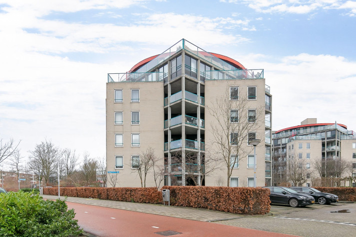 Bekijk foto 1/5 van apartment in Almere