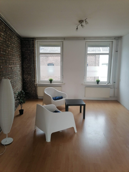 Appartement aan de Hoogstraat in Landgraaf (6373 HW)