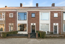 Dom — Breda