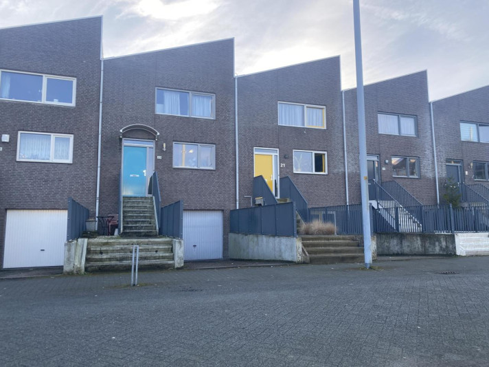 Woonhuis aan de Strausslaan in Nieuw-Vennep